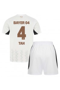 Fotbalové Dres Bayer Leverkusen Jonathan Tah #4 Dětské Venkovní Oblečení 2024-25 Krátký Rukáv (+ trenýrky)